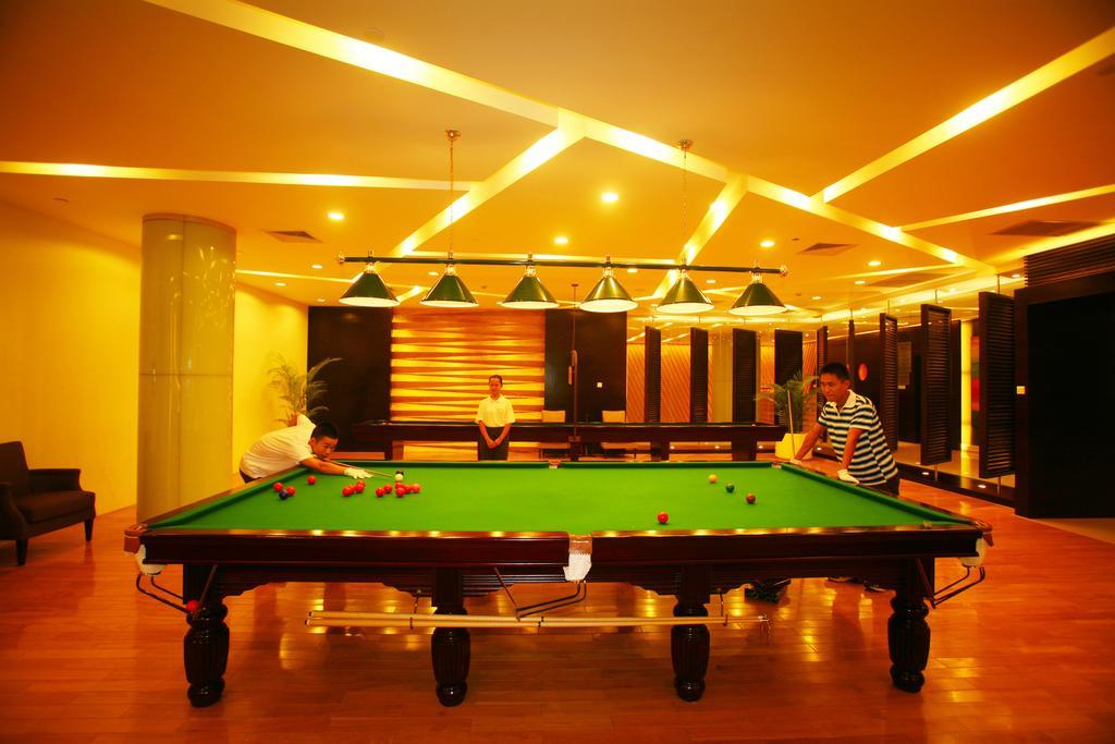 Tienyow Grand Hotel Хайкоу Экстерьер фото