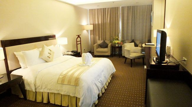 Tienyow Grand Hotel Хайкоу Номер фото